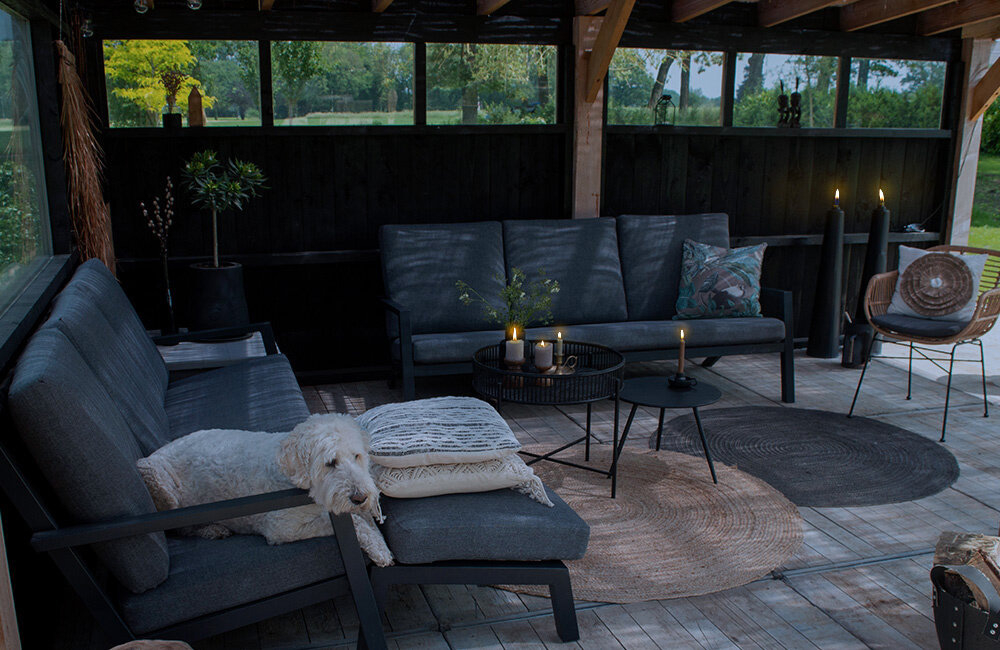 Gemütliche Spätsommerabende in Ihrem eigenen Garten!