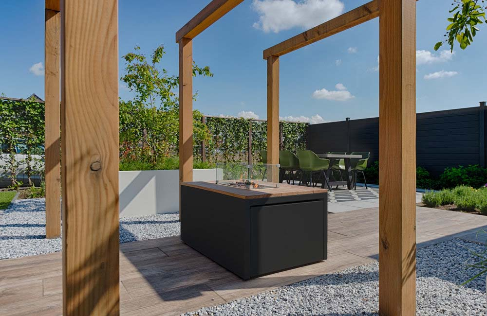 Ein Feuertisch oder eine Feuersäule für Ihren Garten