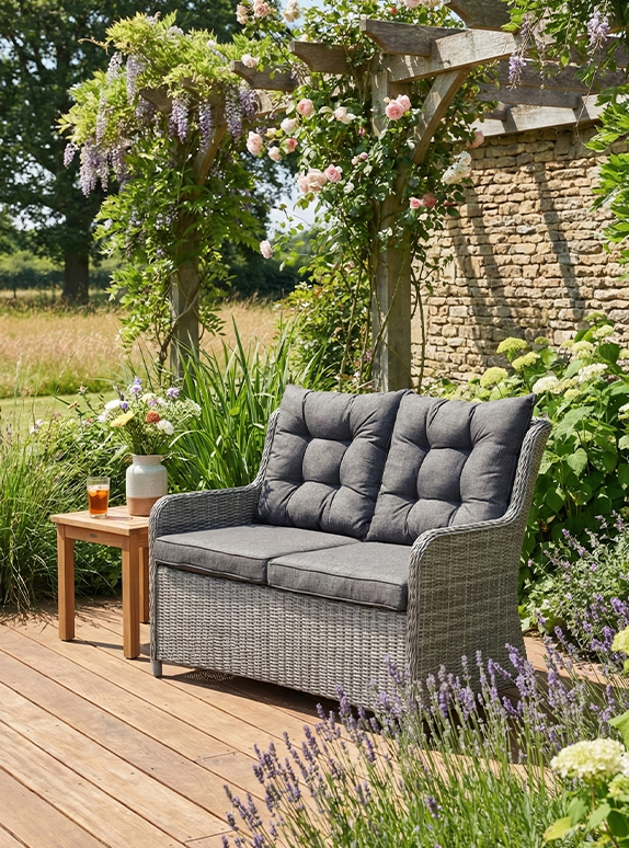 Polyrattan-Gartenbänke