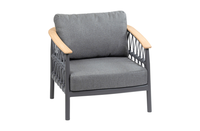 Capri-Mattblack-lounge-6