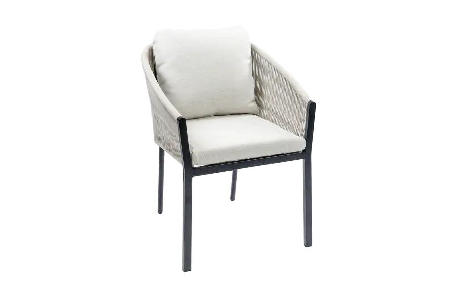 Elvira-stapelbare-luxe-dining-tuinstoel-black-4-seizoenen-tuinmeubelen